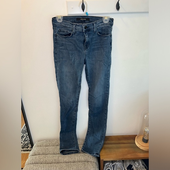 J Brand Jeans - Picture 1 of 6